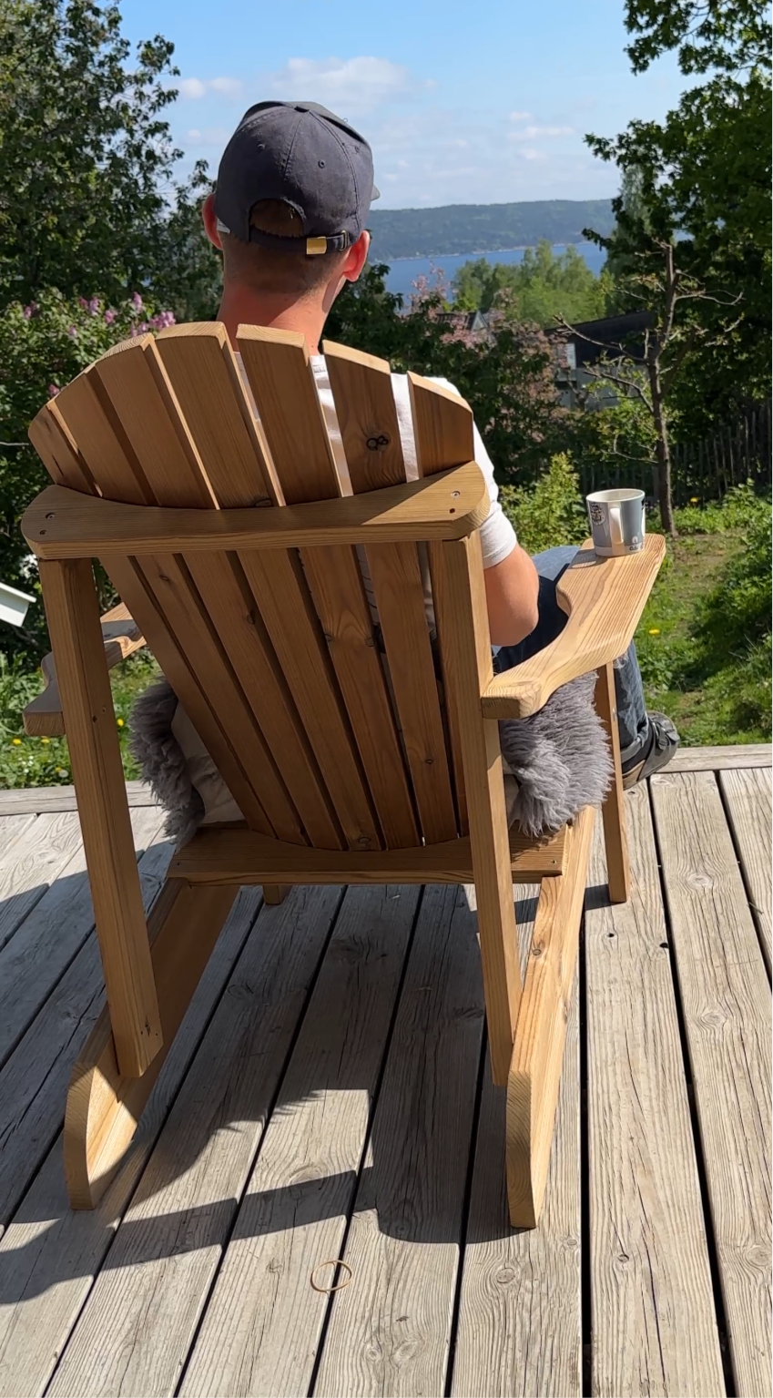 Adirondack stol i varmebehandlet furu