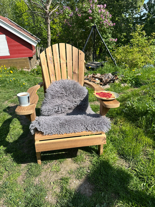 Adirondack stol i varmebehandlet furu